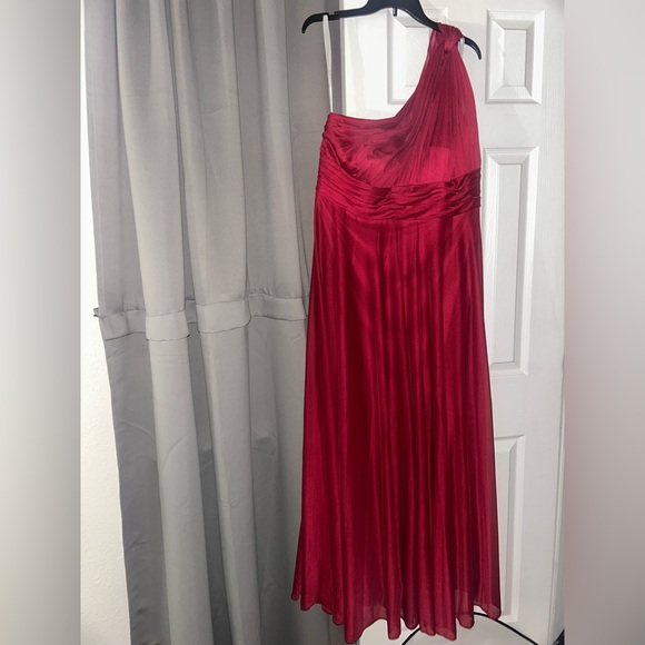 Burgundy A-Line One Shoulder Stretch Satin Dress - Picture 6 of 10